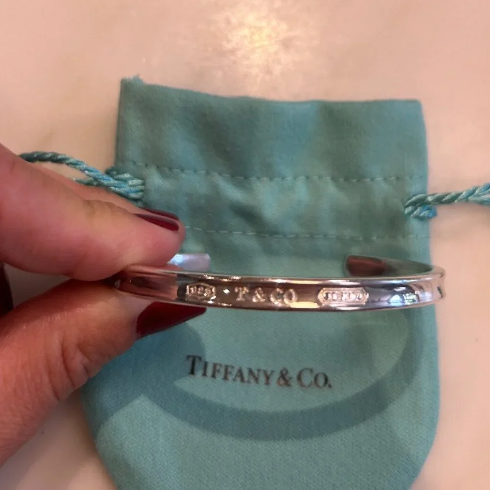 Tiffany & Co. reposhing this